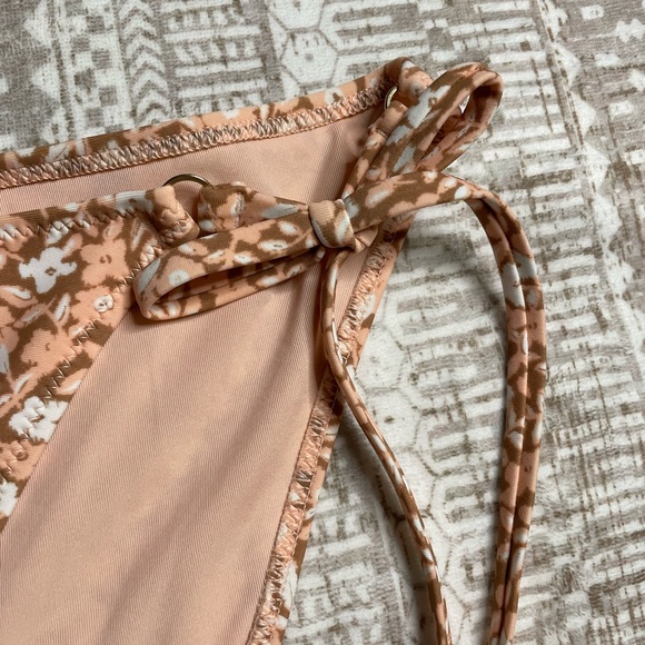 NWT Aerie Swim Bottoms - Picture 2 of 3